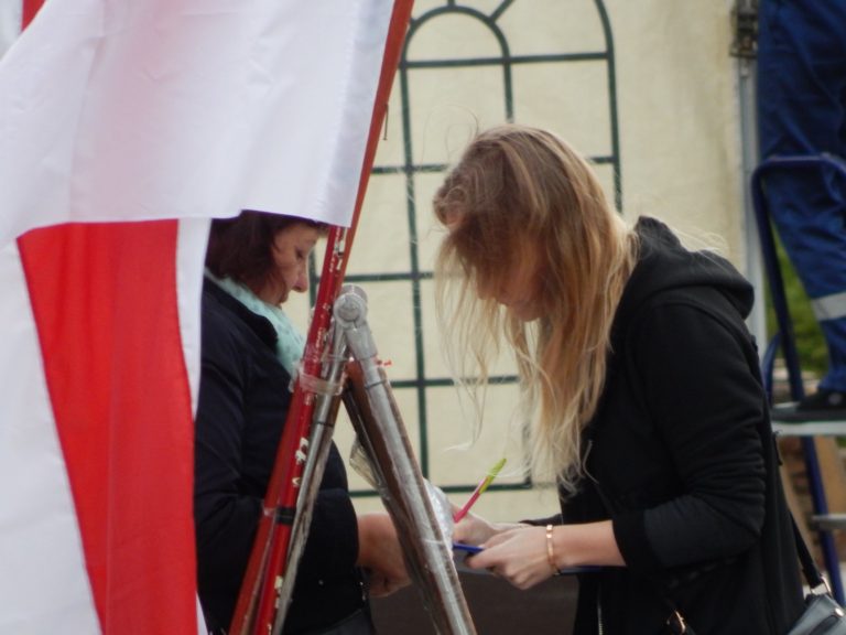 Пикет Народной Грамады в Барановичах